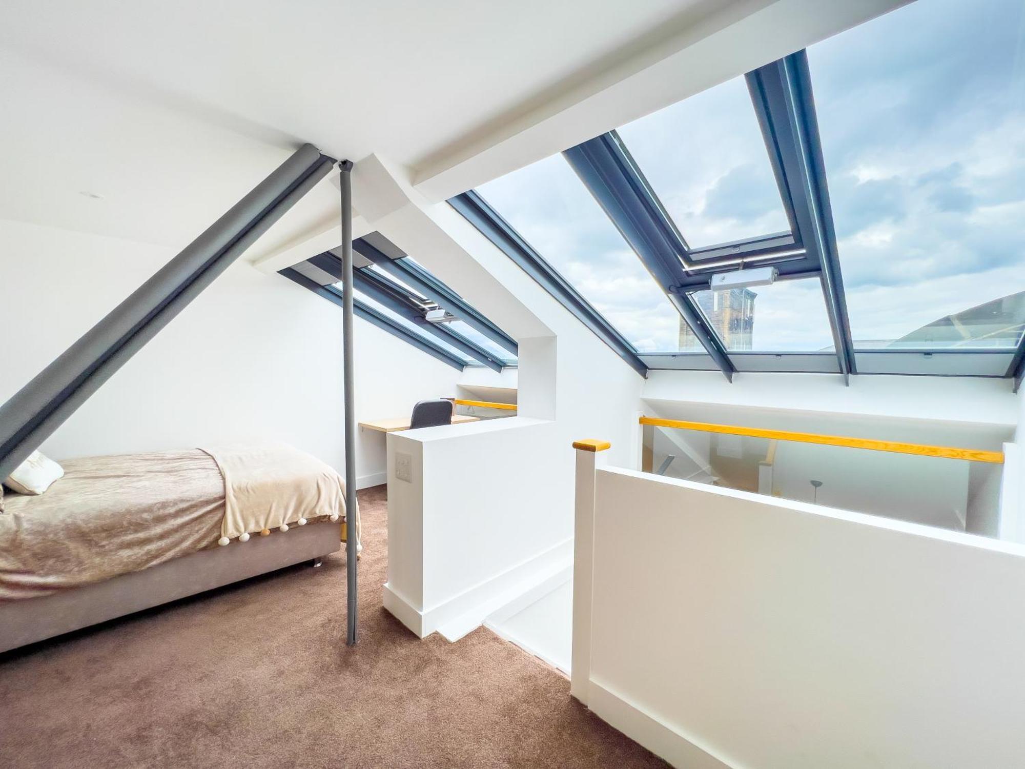 Mirage - Sky Views Apartment *